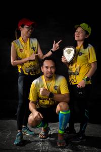 BIB: 6092, 
                            <button type="button" onclick="openModal(5244684)" class="btn btn-primary btn-sm float-right btn-popup" data-toggle="modal" data-target=".modal-high-quality">
                        <i class="fas fa-shopping-cart"></i> Add to Cart
                    </button>
                                            <button type="button" onclick="isThisMe(5244684, true)" class="btn btn-success btn-sm float-right btn-popup btn-isme hidden" data-toggle="tooltip" data-placement="bottom" title="นี่คือรูปของคุณใช่ไหม คลิกที่นี่เพื่อเอาเข้าอัลบั้ม">
                        <i class="fas fa-plus"></i> Add to album
                    </button>
                    <button type="button" onclick="isThisMe(5244684, false)" class="btn btn-warning btn-sm float-right btn-popup btn-isnotme hidden">
                        <i class="fas fa-ban"></i> Remove from album
                    </button>